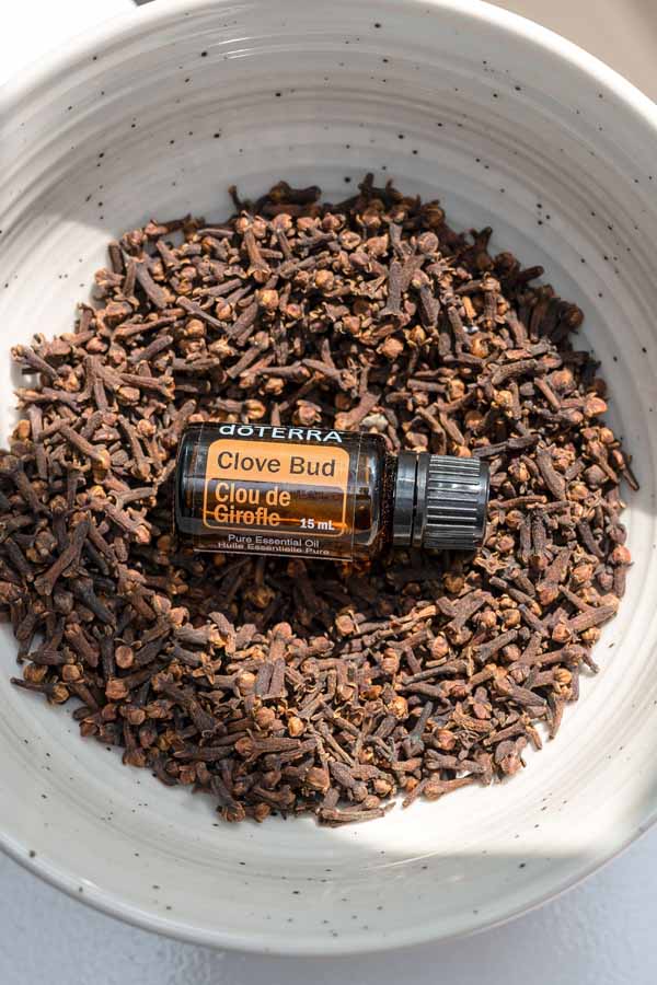 doTERRA Clove Essential Oil, Supports immune health and has antioxidant properties.