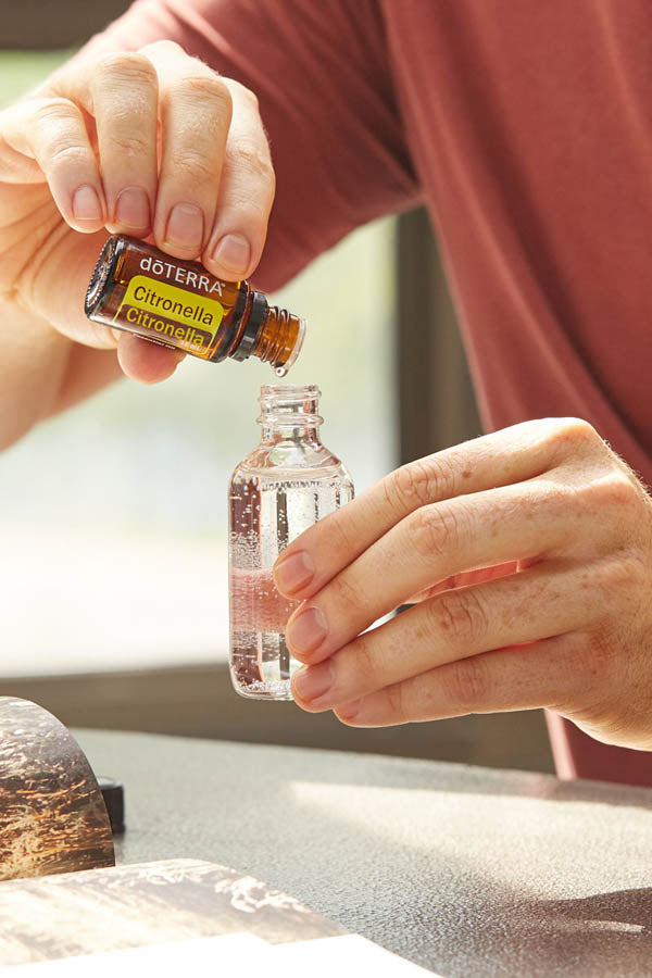 doTERRA Citronella Essential Oil, Naturally repels insects and purifies the air.