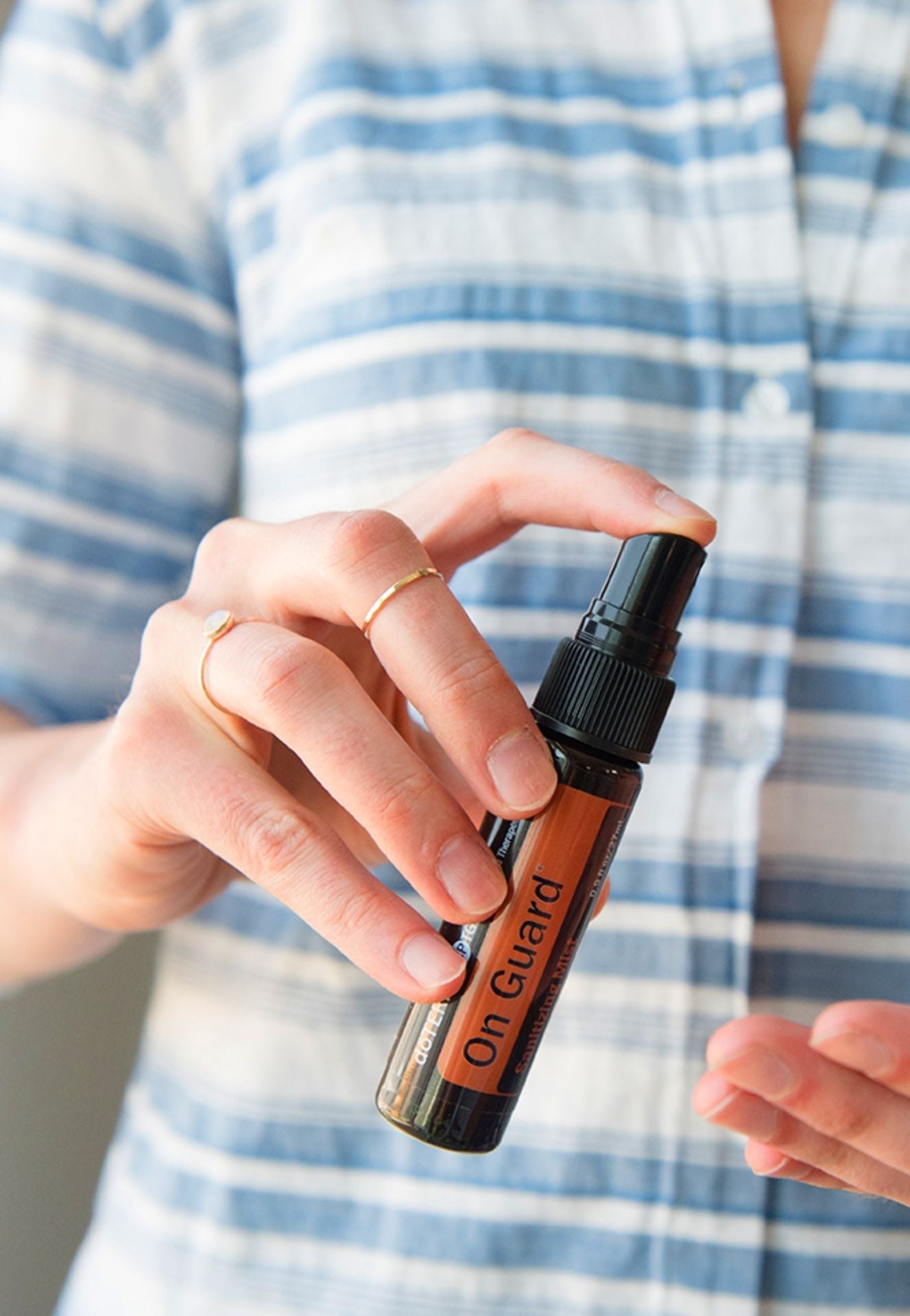 doTERRA On Guard Hand Sanitizing Mist, Cleanses hands and provides protective benefits.