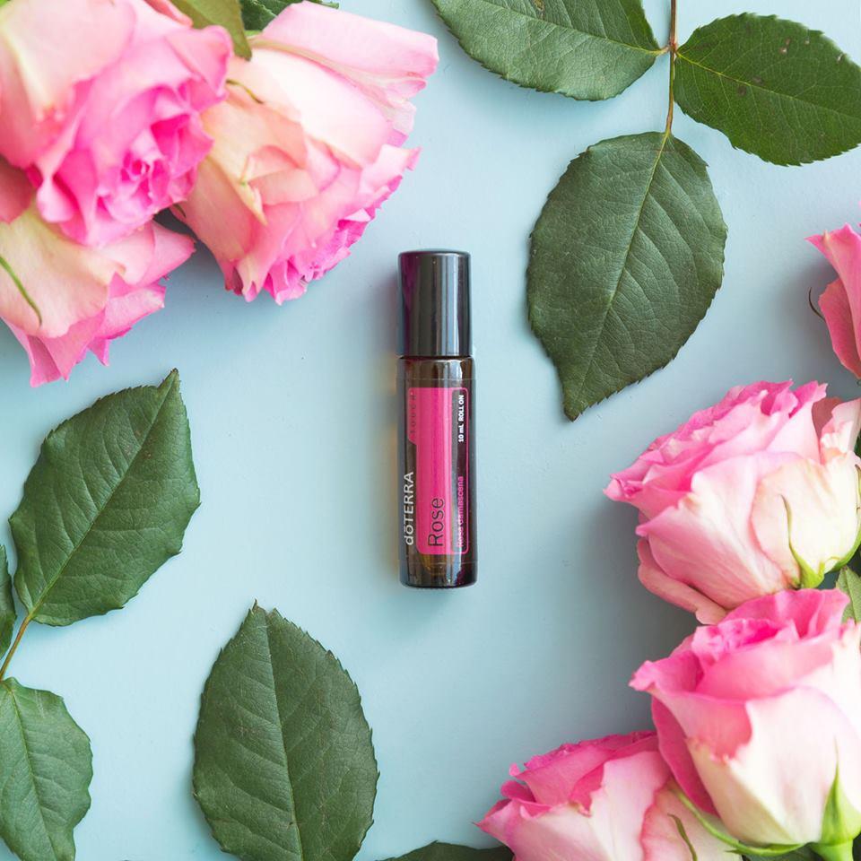 doTERRA Rose Touch Roll-on - Rejuvenates the skin and uplifts the mood.